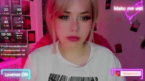 Snapshot of sparklemona chatting on 03/04/25, 05:42 SparkleMona online show from 03/04/25, 05:42