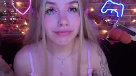  SparkleMona  online show from 03/15/26, 02:23