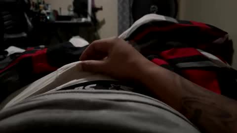 Snapshot of sparks2156 chatting on 12/03/25, 07:27 sparks2156 online show from 12/03/25, 07:27