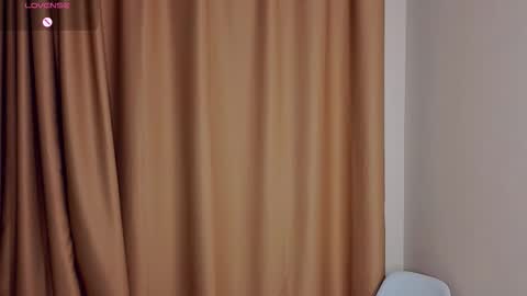 Snapshot of sparkusha chatting on 02/13/26, 07:43 Mary online show from 02/13/26, 07:43