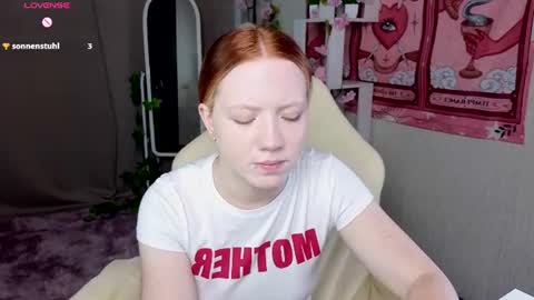 Snapshot of sparky_fox chatting on 07/20/26, 12:03 Nika online show from 07/20/26, 12:03
