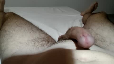 Snapshot of sparky_yena chatting on 09/14/25, 05:06 Leo online show from 09/14/25, 05:06