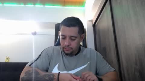     online show from 01/17/26, 05:45