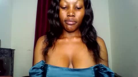 specialebonie online show from 12/22/25, 05:59