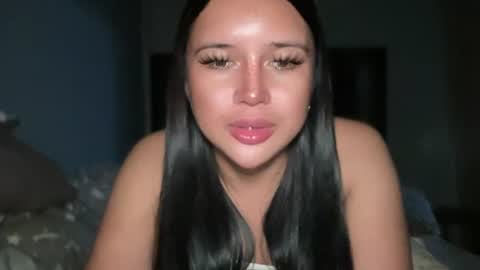 Snapshot of specialgirlxxx chatting on 06/27/26, 12:22 specialgirlxxx online show from 06/27/26, 12:22