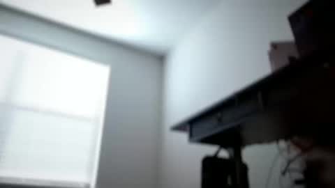 specialiest online show from 10/20/25, 03:34