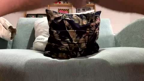 Snapshot of specialll27 chatting on 11/27/25, 01:57 Dany online show from 11/27/25, 01:57