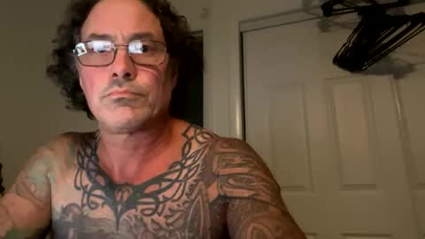 specter1972 online show from 12/15/25, 01:32