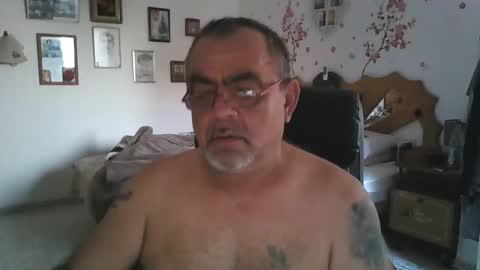 Snapshot of spektor1389 chatting on 01/05/25, 05:20 spektor1389 online show from 01/05/25, 05:20