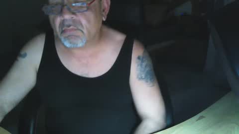 Snapshot of spektor1389 chatting on 02/17/25, 07:10 spektor1389 online show from 02/17/25, 07:10