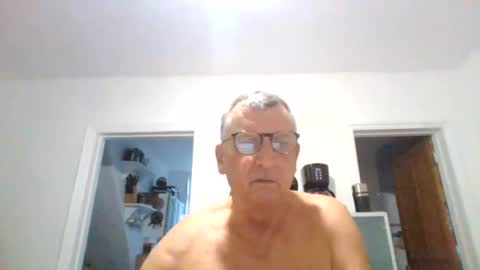 Snapshot of spenuk63 chatting on 07/26/26, 07:43 SpenUK63 online show from 07/26/26, 07:43