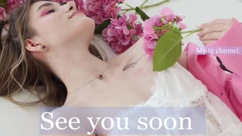 Snapshot of spicejessy chatting on 12/25/24, 04:00 your sweet Jessy online show from 12/25/24, 04:00