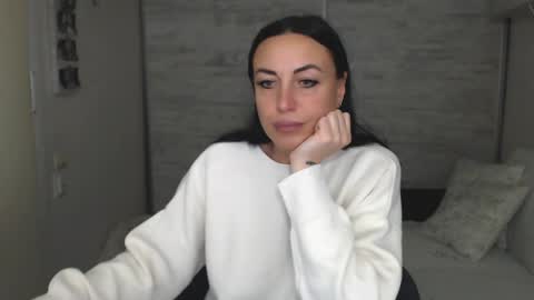 Carla online show from 05/17/26, 03:08