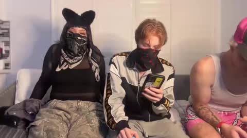 spicey_twins_tv online show from 10/25/25, 01:13