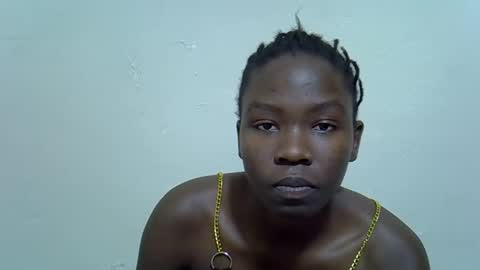 Snapshot of spicy_kittie chatting on 05/25/26, 06:03 Kittle online show from 05/25/26, 06:03