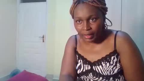 spicy_vibezz online show from 10/21/25, 10:32