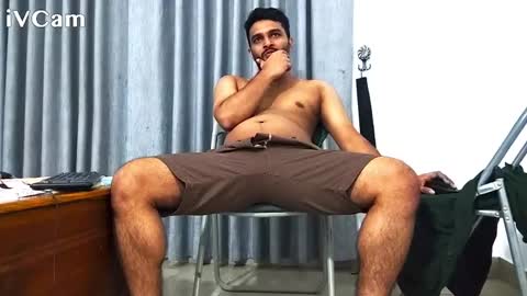 Snapshot of spicybuoy chatting on 12/12/24, 05:37 spicybuoy online show from 12/12/24, 05:37