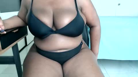 Snapshot of spicychocolatestrawberry chatting on 02/04/26, 07:31 SPICYCHOCSTRAW online show from 02/04/26, 07:31