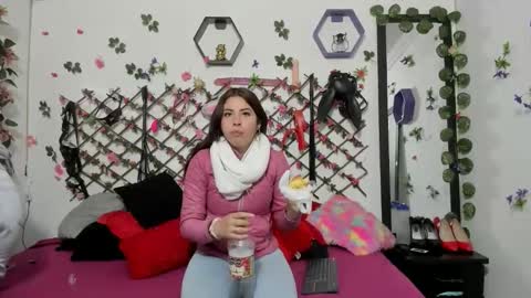 Snapshot of spicyqueens chatting on 02/10/26, 12:31 Spicy Queens online show from 02/10/26, 12:31