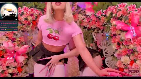 Snapshot of spicysluts chatting on 09/24/25, 04:16  Alison  Sharon  online show from 09/24/25, 04:16