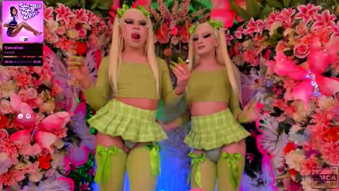 Snapshot of spicysluts chatting on 11/01/25, 02:02 Alison Sharon online show from 11/01/25, 02:02