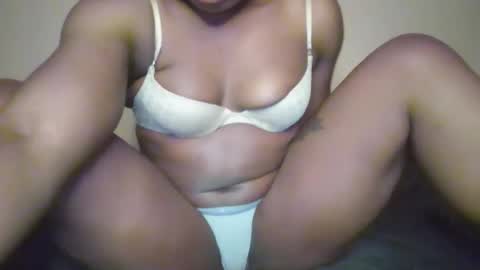 spicyyummy8 online show from 02/16/26, 10:50
