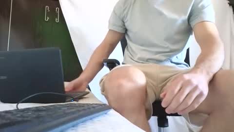 Marco. When Im offline you can view premium content in bio online show from 10/13/25, 12:16