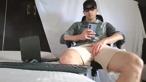 Marco. When Im offline you can view premium content in bio online show from 10/16/25, 01:45