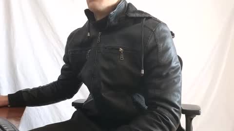 Marco. When Im offline you can view premium content in bio online show from 01/12/26, 09:36