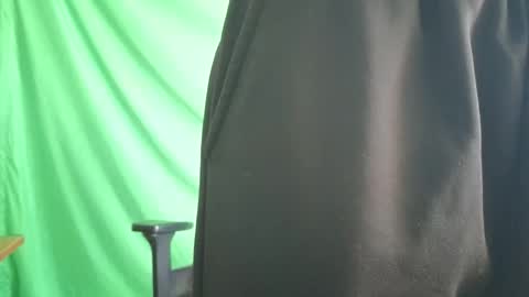 Marco. When Im offline you can view premium content in bio online show from 01/15/26, 02:54