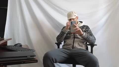 Marco. When Im offline you can view premium content in bio online show from 02/07/26, 09:35