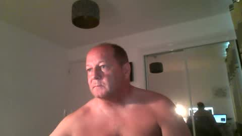 Snapshot of spidey1051a chatting on 06/22/26, 05:21 spidey1051a online show from 06/22/26, 05:21