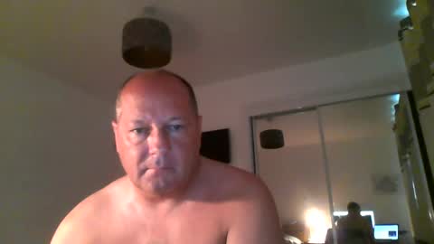 Snapshot of spidey1051a chatting on 07/11/26, 07:44 spidey1051a online show from 07/11/26, 07:44