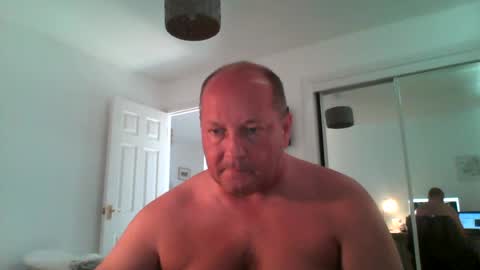Snapshot of spidey1051a chatting on 07/14/26, 05:07 spidey1051a online show from 07/14/26, 05:07