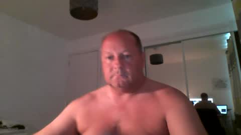 Snapshot of spidey1051a chatting on 07/18/26, 08:18 spidey1051a online show from 07/18/26, 08:18