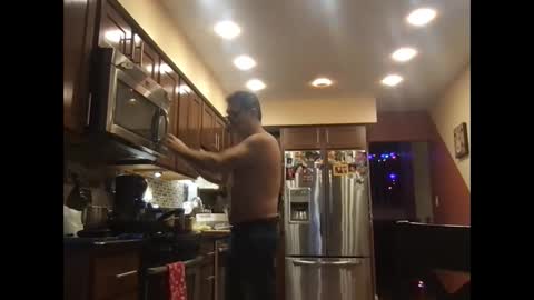 spike69old online show from 12/18/24, 09:29