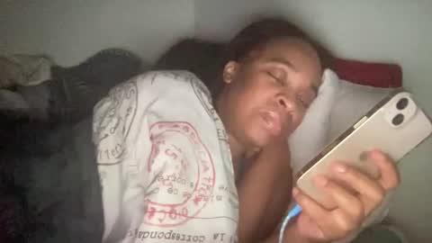 Snapshot of spinprincess_ chatting on 12/19/24, 04:02 Spinerina online show from 12/19/24, 04:02