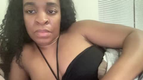 Snapshot of spinprincess_ chatting on 02/07/25, 06:24 Spinerina online show from 02/07/25, 06:24