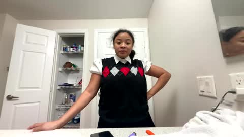 Snapshot of splashvirus chatting on 09/22/25, 10:12 splashvirus online show from 09/22/25, 10:12