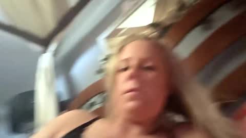 spnk6me9 online show from 02/01/26, 09:35