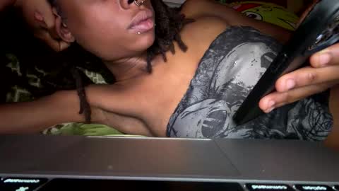 azuraxskinnypapi online show from 05/12/26, 06:43