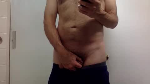 Snapshot of spontaneouscumbustion1 chatting on 01/18/26, 03:43 Spontaneouscumbustion online show from 01/18/26, 03:43