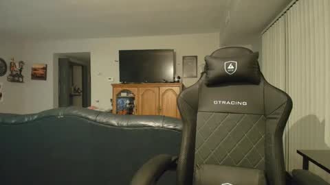 Kova online show from 02/06/26, 02:38