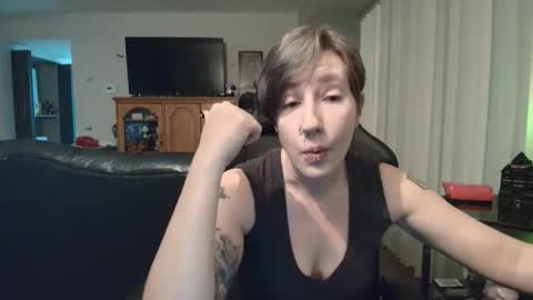 Kova online show from 02/08/26, 02:26