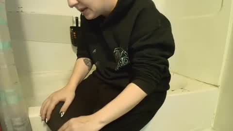 Kova online show from 02/09/26, 01:53