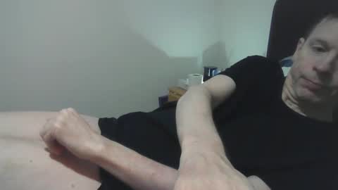 sporiad24u471200 online show from 12/31/24, 01:47