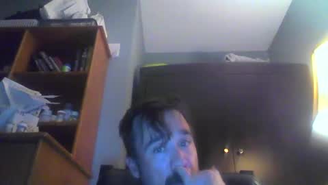 Snapshot of sportsfeeak12 chatting on 10/19/25, 11:22 sportsfeeak12 online show from 10/19/25, 11:22