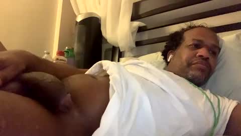 Snapshot of sportyesce chatting on 02/09/25, 09:16 sportyesce online show from 02/09/25, 09:16