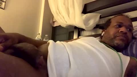 Snapshot of sportyesce chatting on 03/06/25, 08:30 sportyesce online show from 03/06/25, 08:30