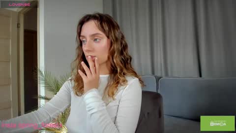 Snapshot of spring_forestx chatting on 03/05/25, 12:11 Lilly online Monday - Friday ask time in pm online show from 03/05/25, 12:11